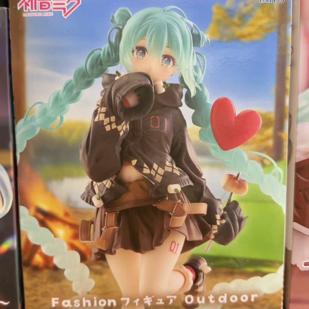 Figura Hatsune Miku De Twin Tails Camping Outdoor Ver. Taito