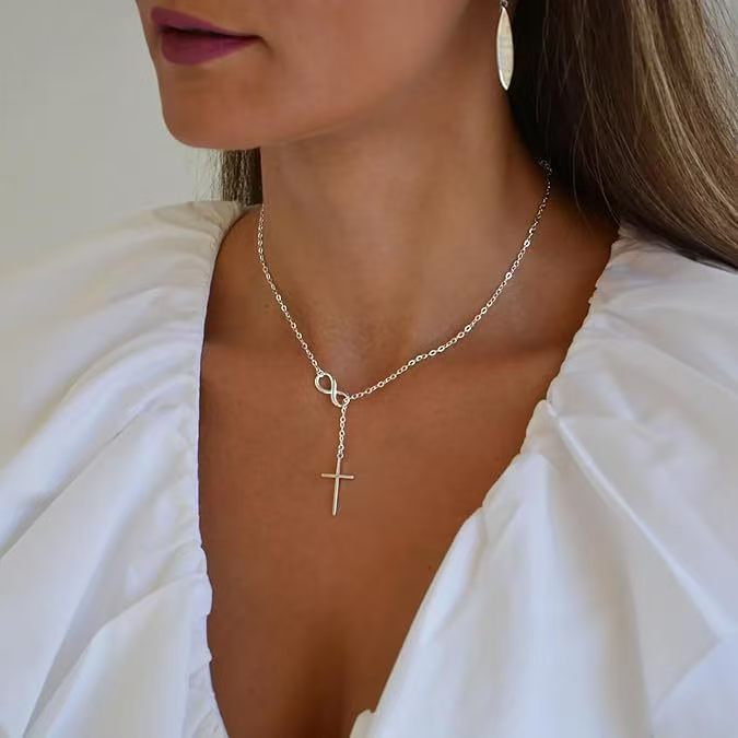 N3 Collar Infinito Cruz Mujer