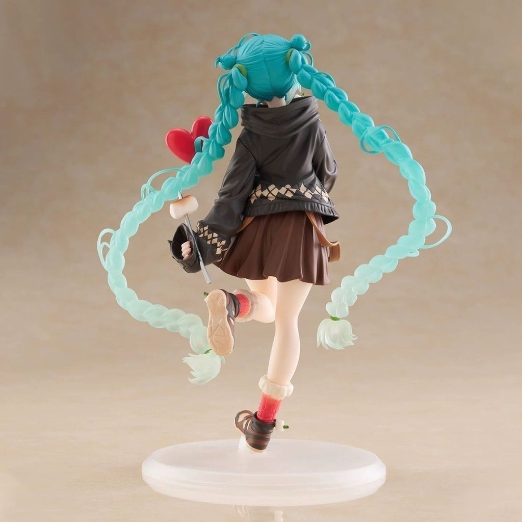 Figura Hatsune Miku De Twin Tails Camping Outdoor Ver. Taito