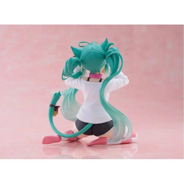 Desktop Cute: Hatsune Miku - Cat Ears T-shirt ver.  [Taito]